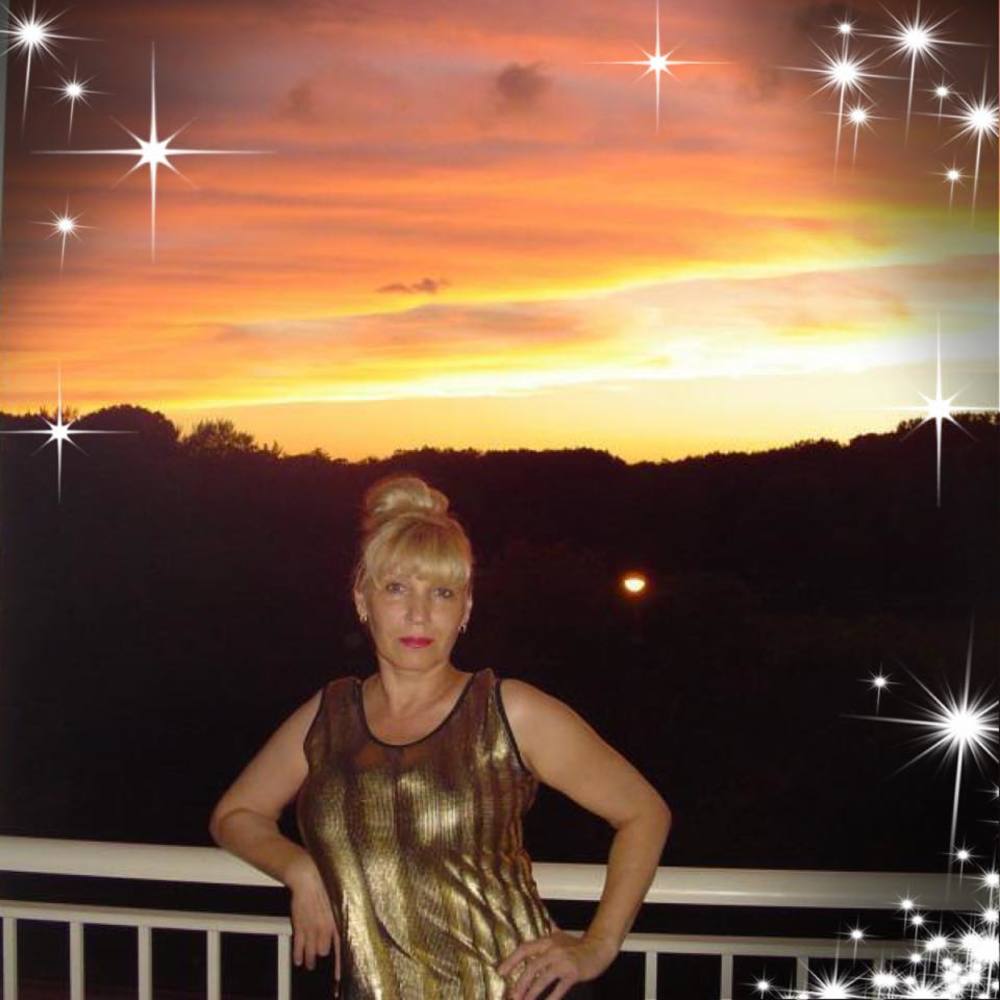 Meet your Posher, Alla